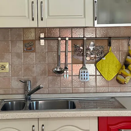 Skyline Shore For 6pax Apartment